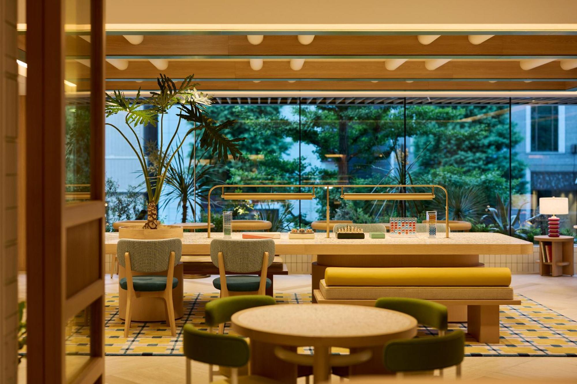 ホテル The Royal Park Ginza 6-chome 4*